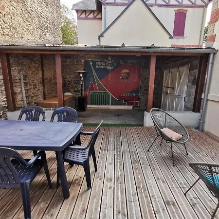 Jeanne Marie Dom wakacyjny *