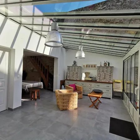 Jeanne Marie Dom wakacyjny *